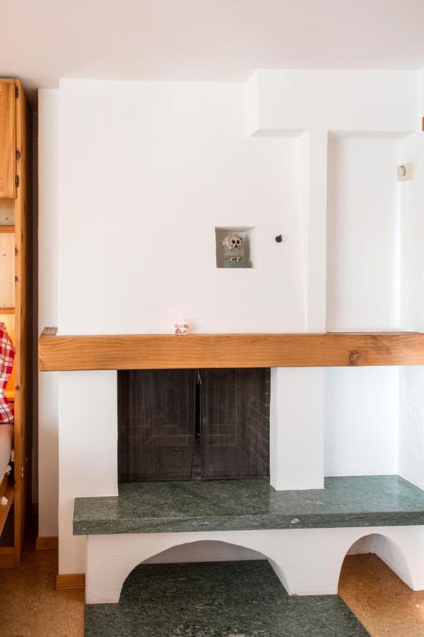 Ferienwohnungen Muntschi Andeer Cameră foto