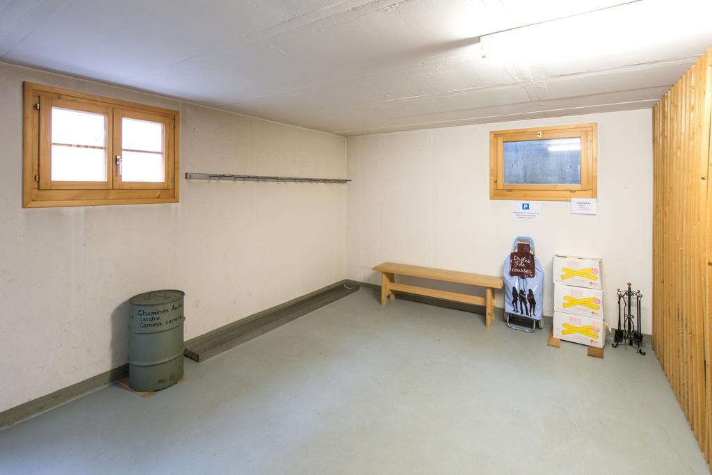 Ferienwohnungen Muntschi Andeer Exterior foto